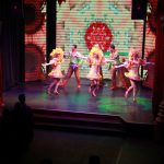 春の雰囲気のショーです。